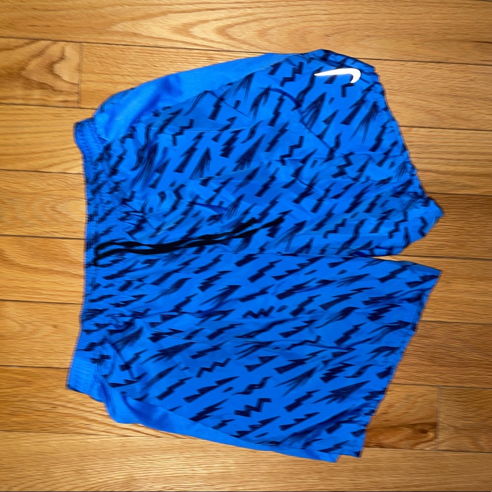 Nike Brief Lined Shorts